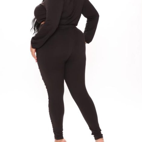 Fashion Nova "Match Me Up" Legging Set - Picture 8 of 16